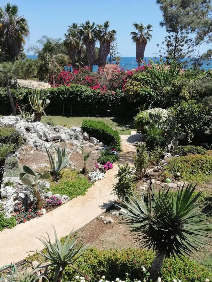 Appartamentino In Villa A 2 Passi Dal Mare Fontane Bianche Dış mekan fotoğraf