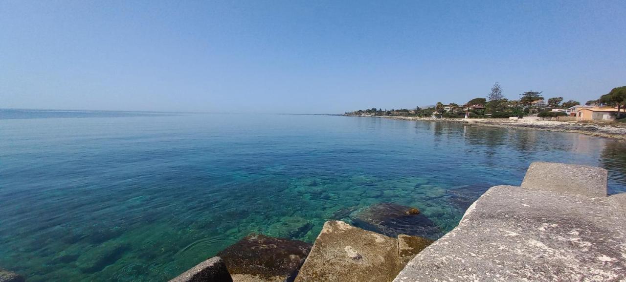 Appartamentino In Villa A 2 Passi Dal Mare Fontane Bianche Dış mekan fotoğraf